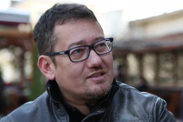 Gazeteci Serdar Akinan serbest bırakıldı
