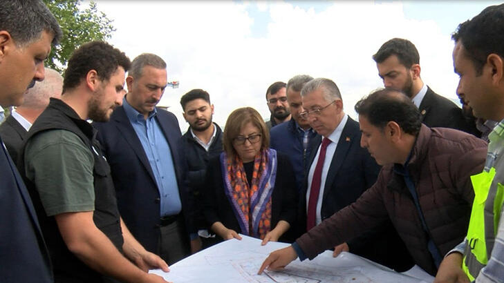 Abdulhamit Gül: Gaziantep'te 42 bin 358 deprem konutu inşa edilecek