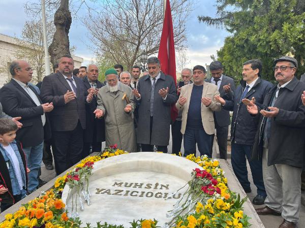 Milli Yol Partisi lideri Çayır’dan Muhsin Yazıcıoğlu’nun kabrine bayram ziyareti