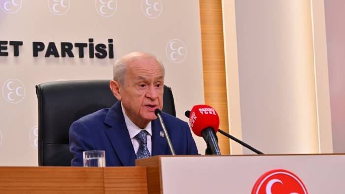 Devlet Bahçeli’nin “Dört soytarı muhabir” dediği Halk TV gazetecileri kimler?