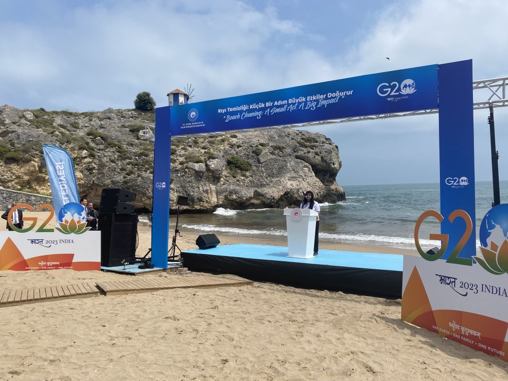 Şile'de G20 ülkeleriyle kıyı temizliği etkinliği yapıldı