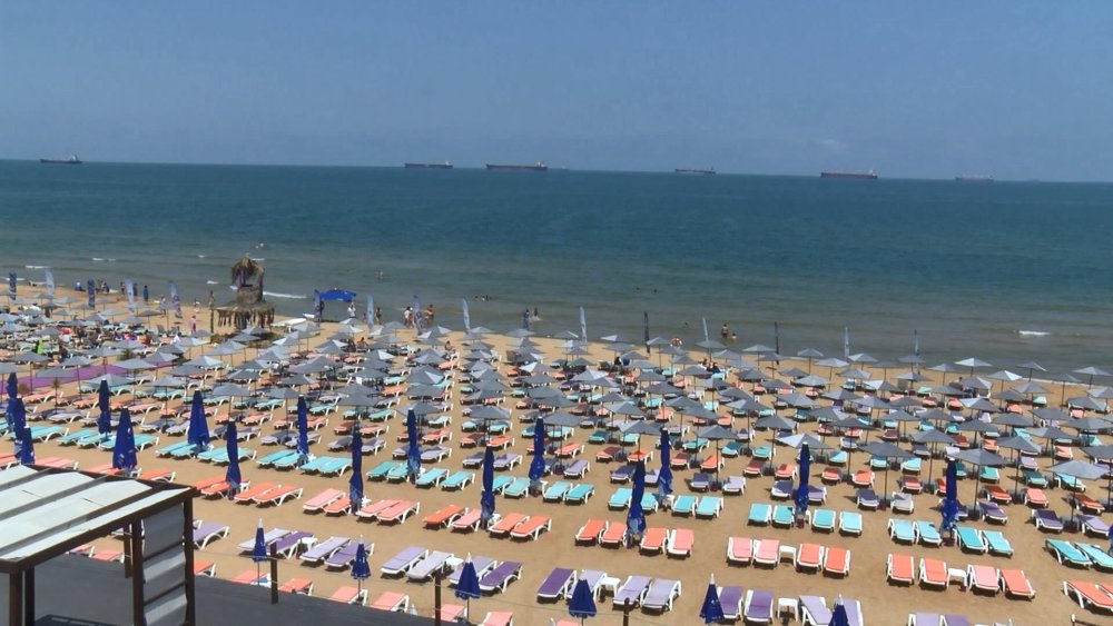 İstanbul'da plaj ücretleri cep yakıyor