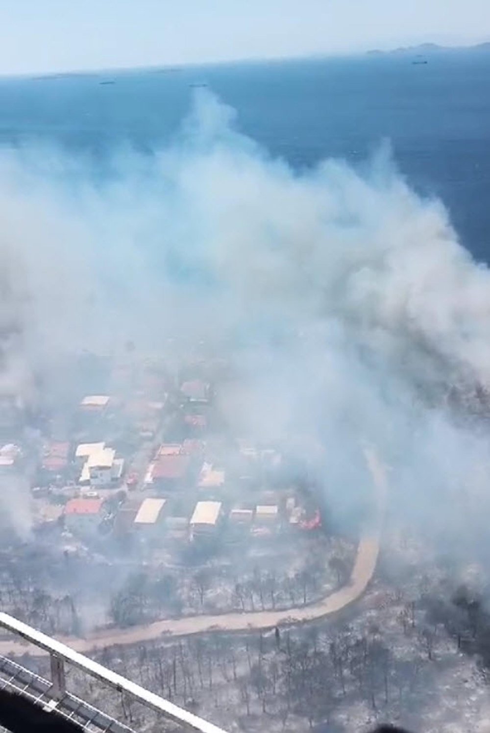İzmir'de iki ayrı noktada orman yangını
