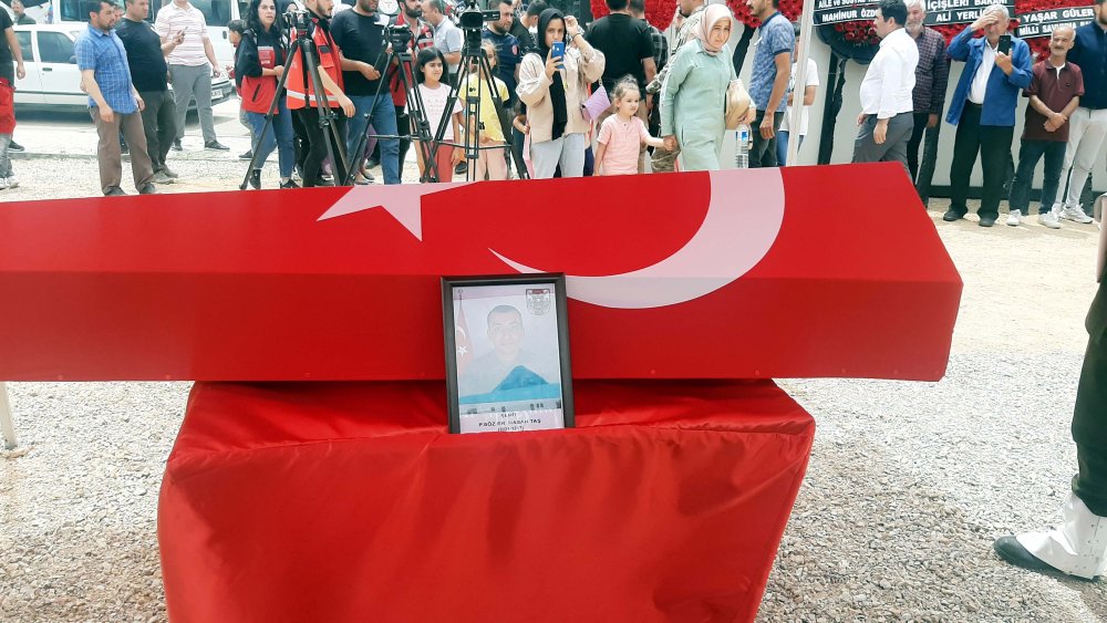 Şehit Taş, Kahramanmaraş'ta son yolculuğuna uğurlandı
