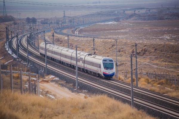 Ankara-Sivas hızlı tren hattında sefer sayısı artıyor