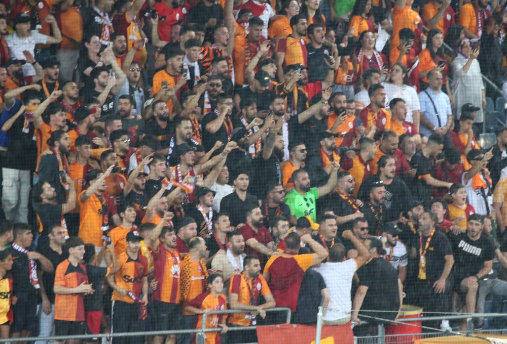 Galatasaray hazırlık maçında istediğini alamadı