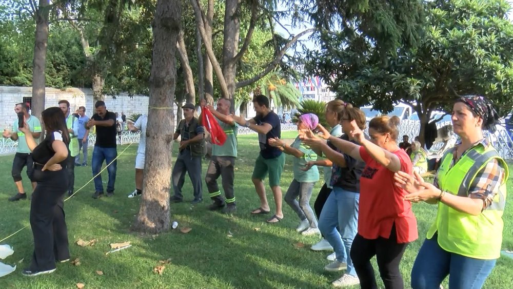 Ağaç A.Ş. çalışanlarının eylemi 2. gününde