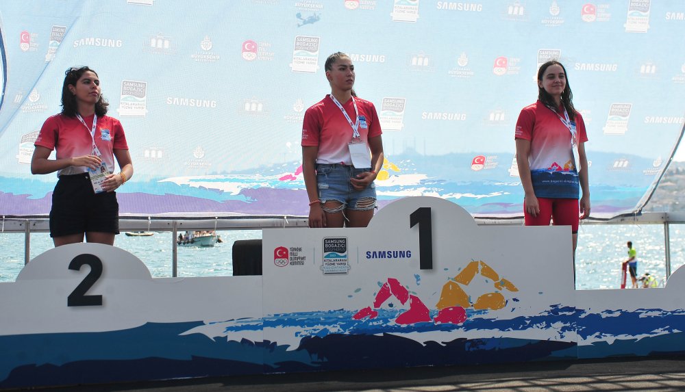 Boğaziçi Kıtalararası Yüzme Yarışı gerçekleştirildi