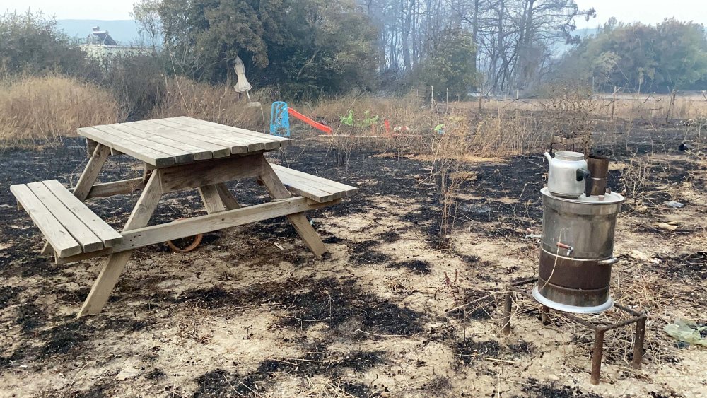 Orman yangınında 3'üncü gün: 11 köy boşaltıldı