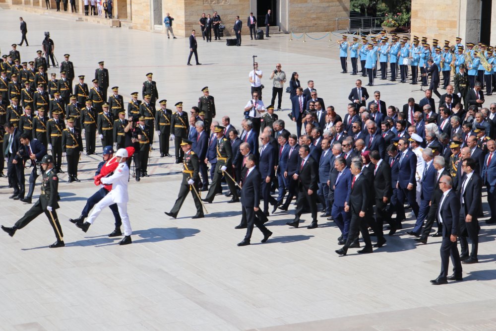 Anıtkabir'de 30 Ağustos Zafer Bayramı töreni düzenlendi