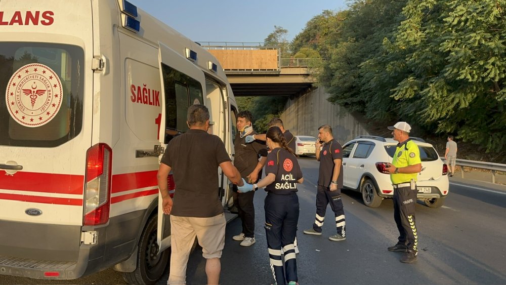 FSM Köprüsü'nde zincirleme kaza: Yaralılar var