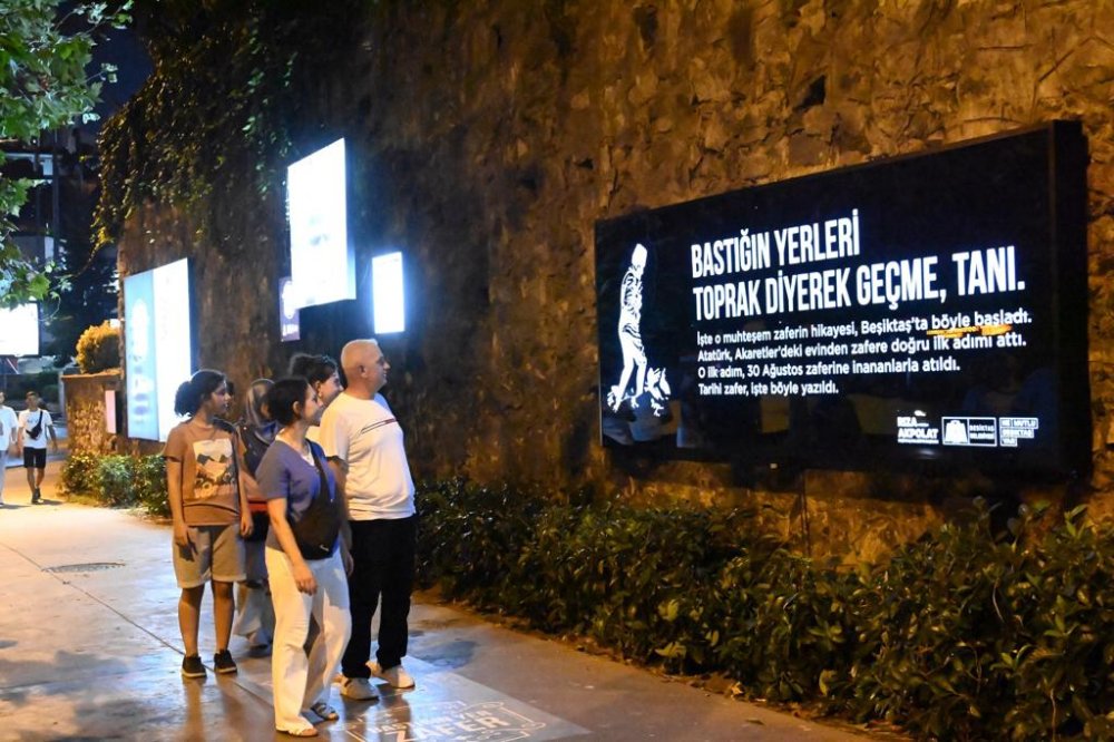 Beşiktaş Belediyesi'nden 'Bastığın Yer Zafer' projesi