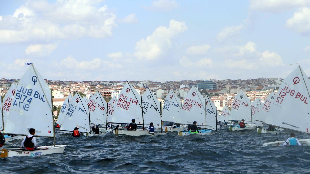 Uluslararası Süleymanpaşa Optimist Cup Yelken Yarışları başladı