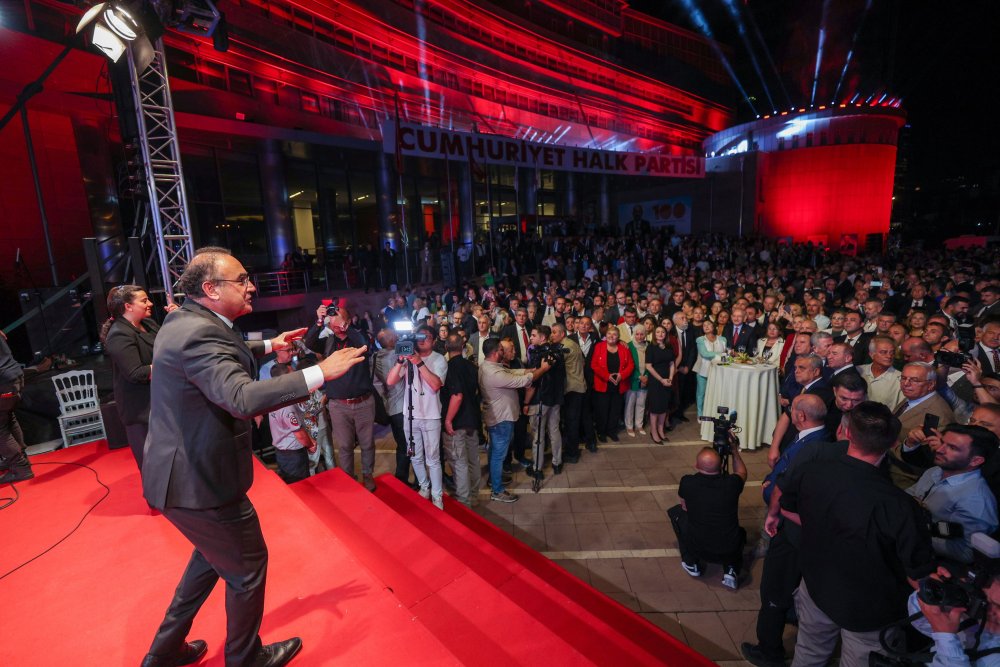 CHP'nin 100'üncü yıl marşı ilk kez seslendirildi