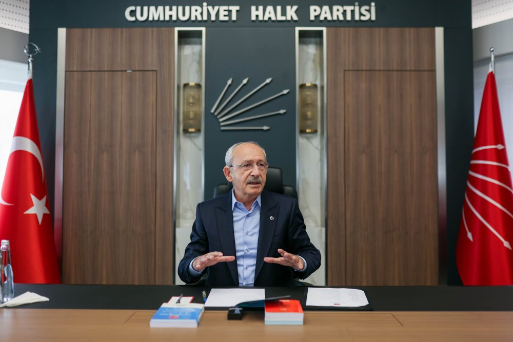 Kılıçdaroğlu, partisinin Ankara teşkilatı ile bir araya geldi