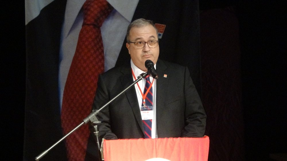CHP Çanakkale İl Başkanı Levent Gürbüz oldu
