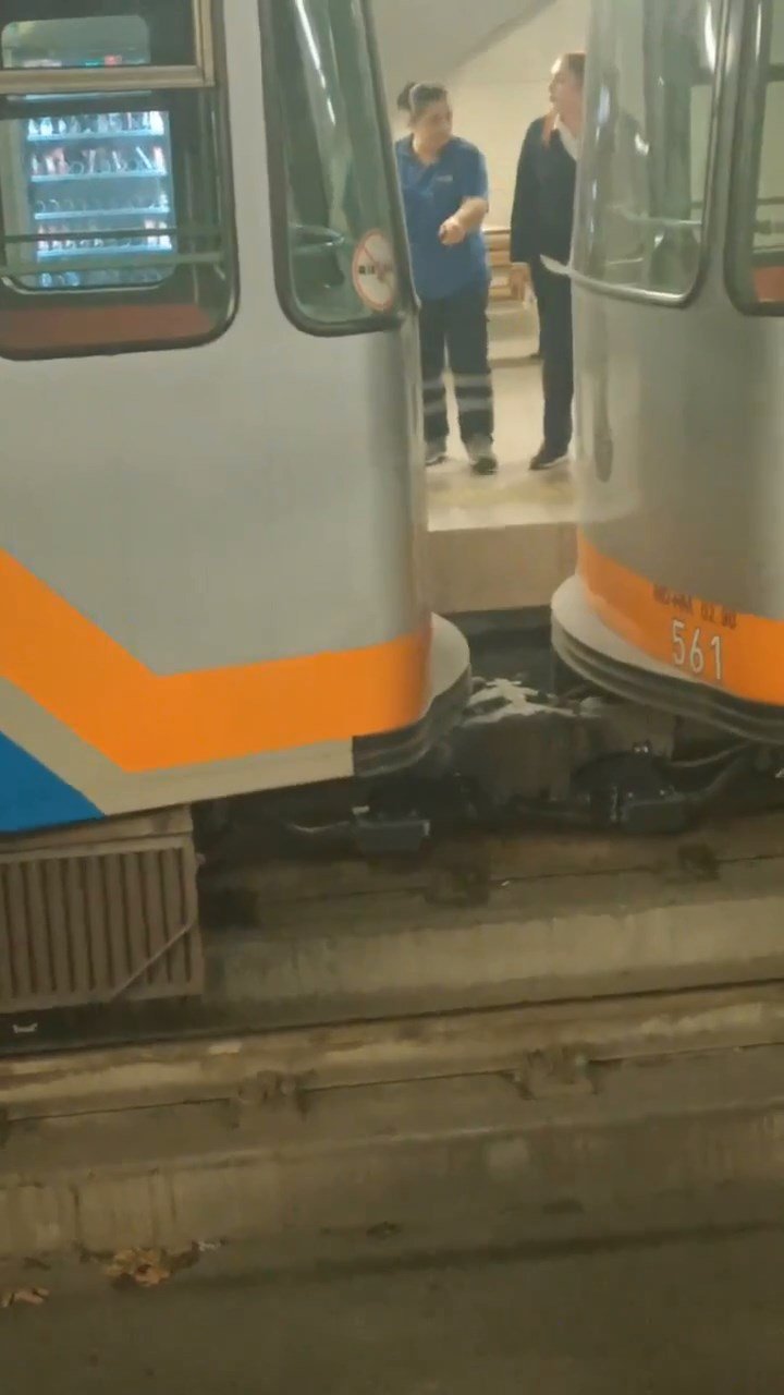 Yenikapı Metro İstasyonunda yolcular yangın paniği yaşadı
