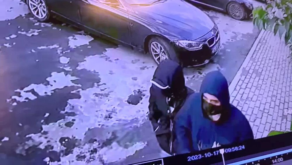 Uzun namlulu silahlarla restoranı taramışlardı: Maskeli şüpheliler yakalandı