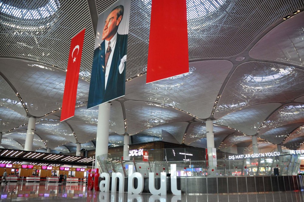 İstanbul Havalimanı'nda 09.05...