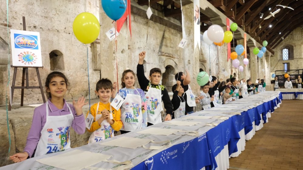 Büyükçekmece'deki çocuklar Dünya Çocuk Hakları Günü’nde bir arada