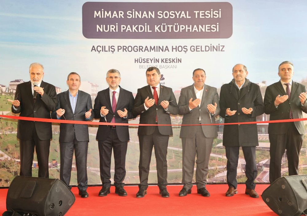 Sultanbeyli'de Mimar Sinan Sosyal Tesisi ve Nuri Pakdil Kütüphanesi açıldı