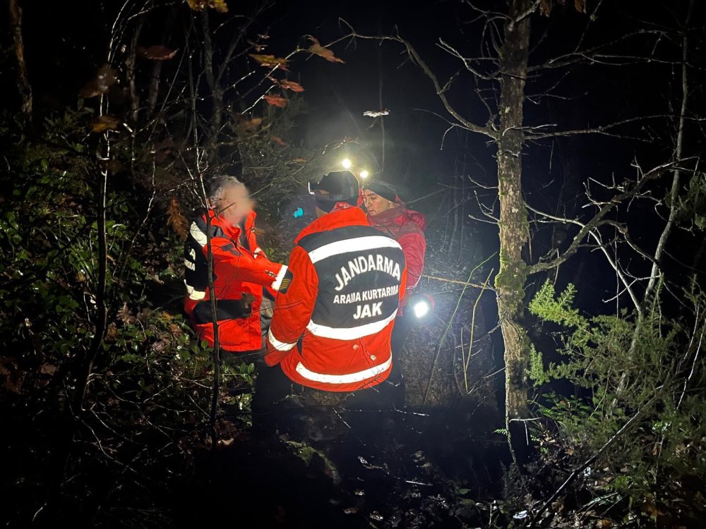 Ormanda düşerek yaralanan adam 36 saat sonra kurtarıldı