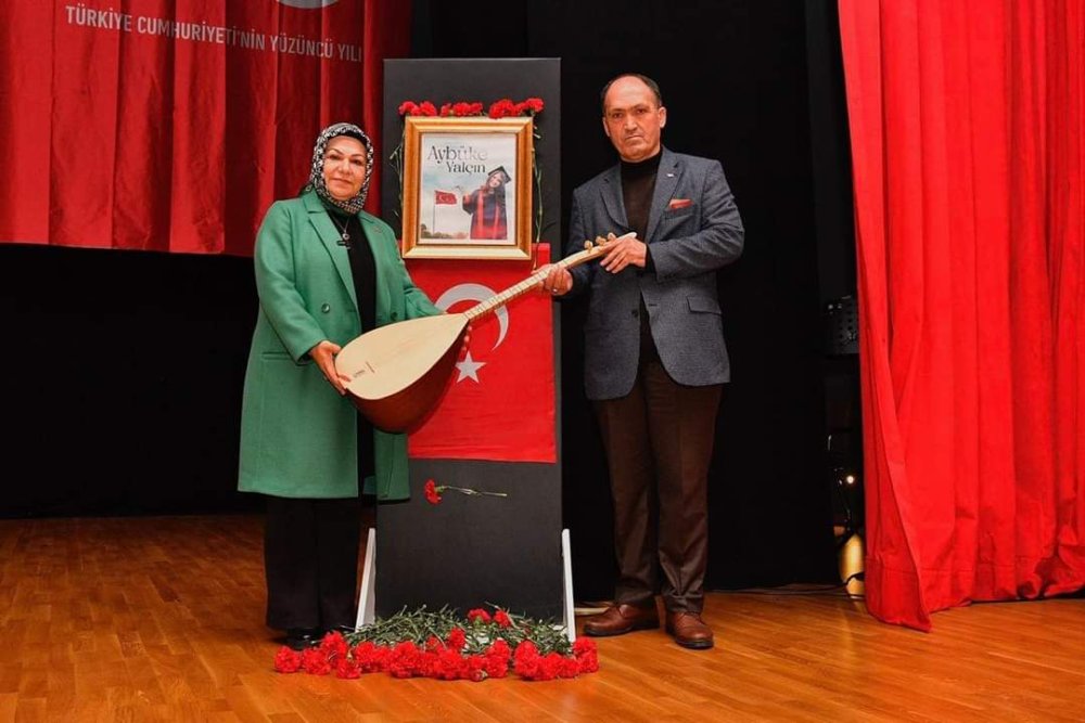 Şehit öğretmen Aybüke Yalçın'ın hayatını anlatan film Sancaktepe'de gösterildi