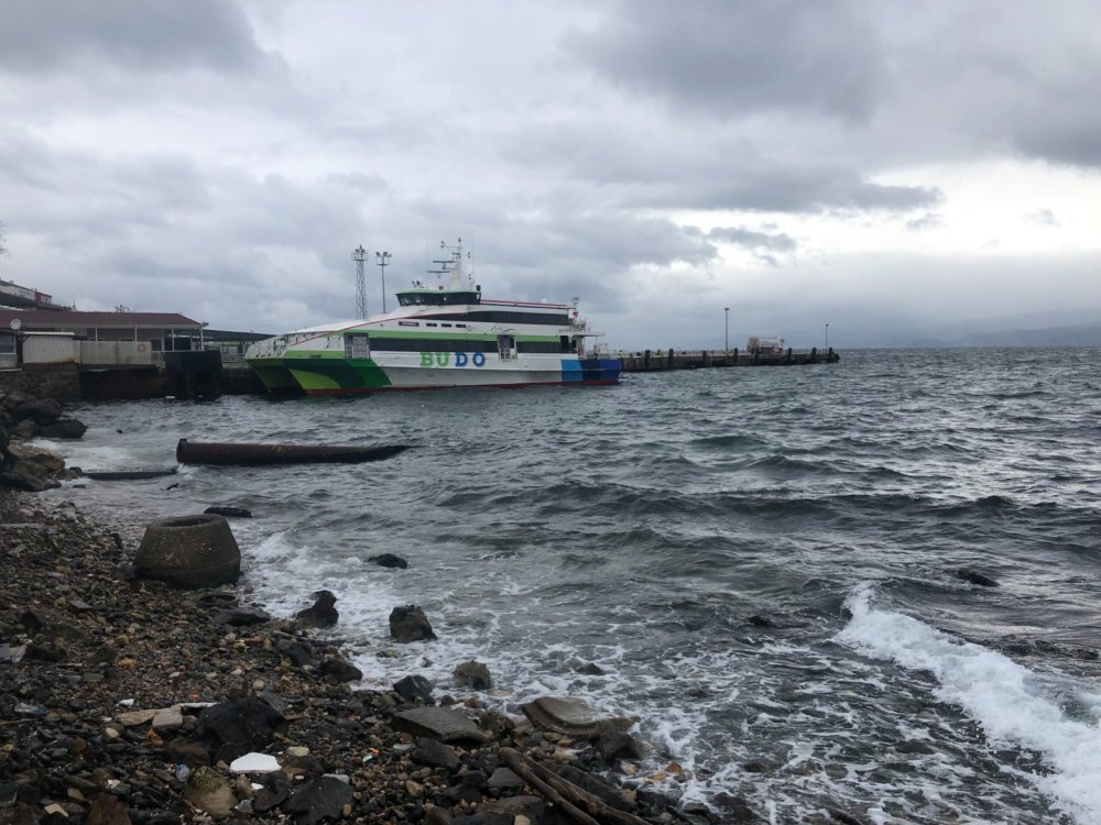 Fırtına nedeniyle deniz otobüsü seferleri iptal edildi