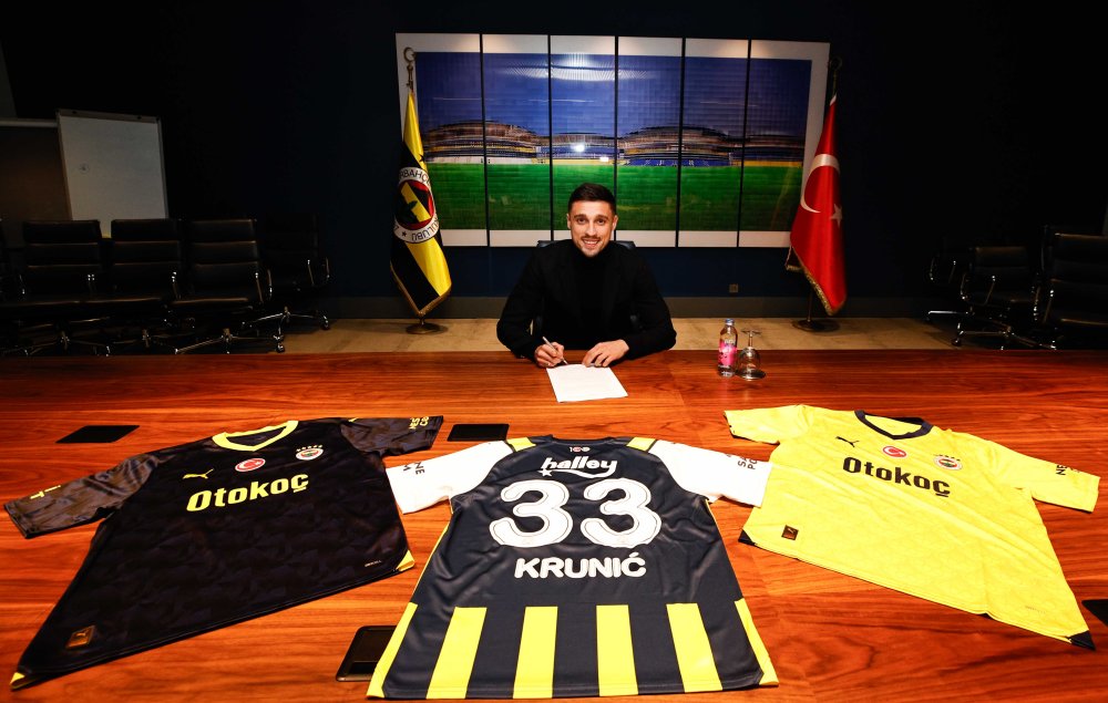 Fenerbahçe Rade Krunic'i resmen duyurdu