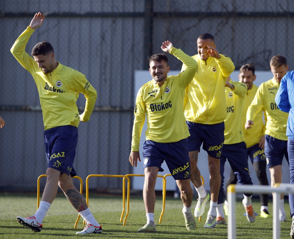 Fenerbahçe, Samsunspor maçının hazırlıklarını sürdürdü