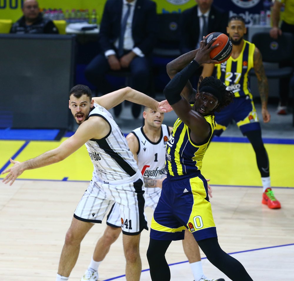 Fenerbahçe Beko rahat kazandı