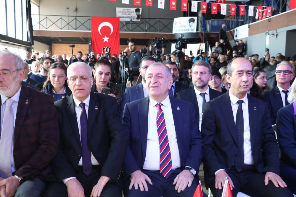 Zafer Partisi İzmir Büyükşehir ve ilçe belediye başkan adaylarını açıkladı