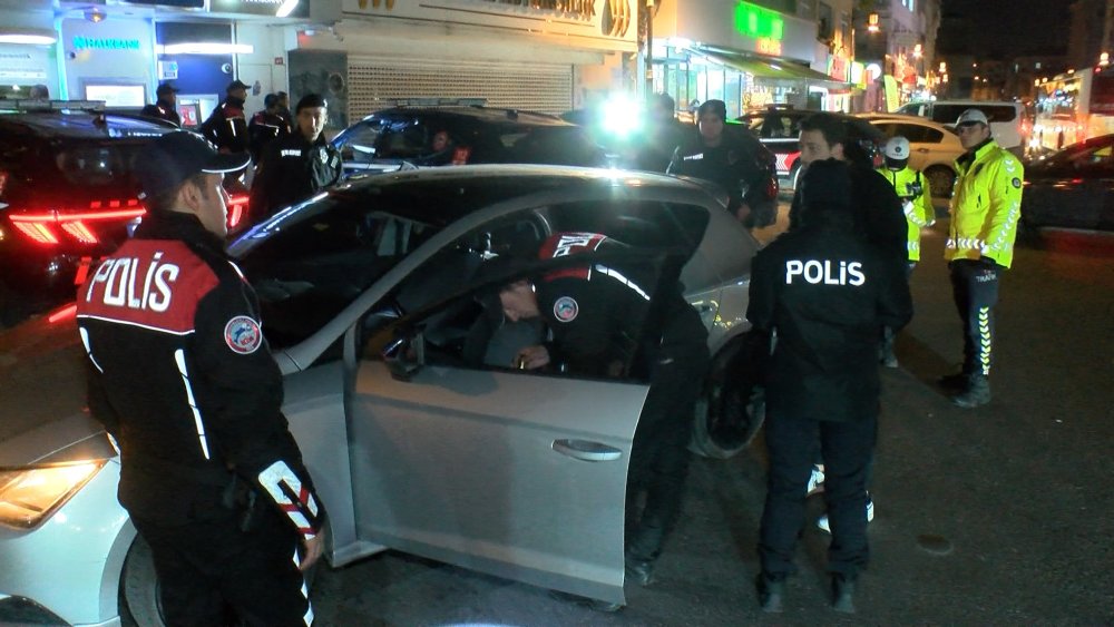 İstanbul'da 'Huzurlu Sokaklar' denetimi