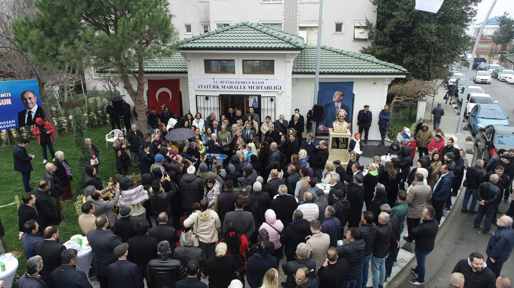 Büyükçekmece'de Atatürk Mahallesi muhtarlık binası törenle açıldı