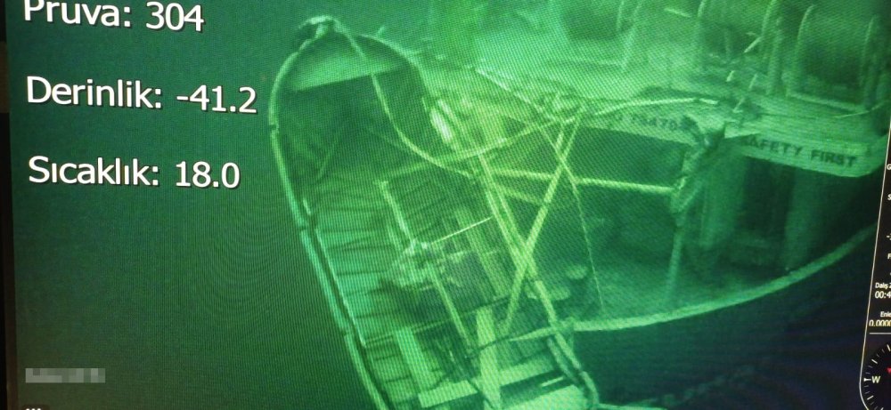 Marmara Denizi'nde batan gemide yeni detaylar: Bellerine bağladıkları kemer ile müdahale etmişler