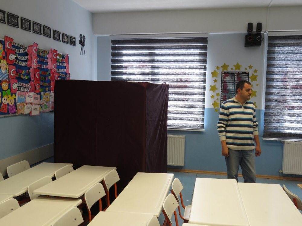 İstanbul'da seçim hazırlıkları tamamlandı: Sandıklar kuruldu