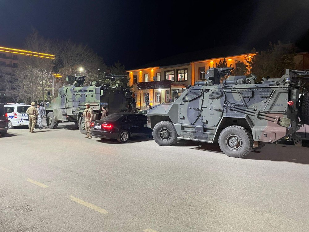 Erzurum'da seçim kavgası çıktı: 1'i polis 4 kişi yaralandı