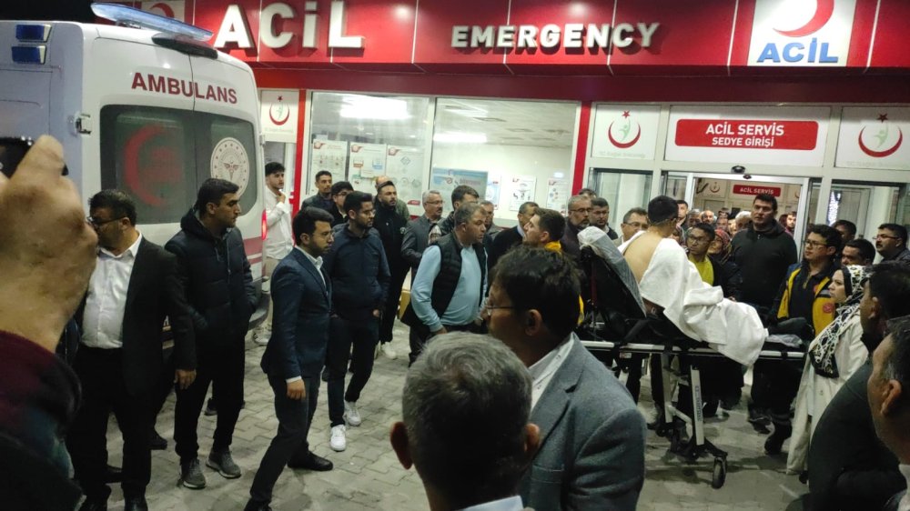AK Partili başkanın çalışanı bıçaklandı, CHP'li adayın eşi gözaltında