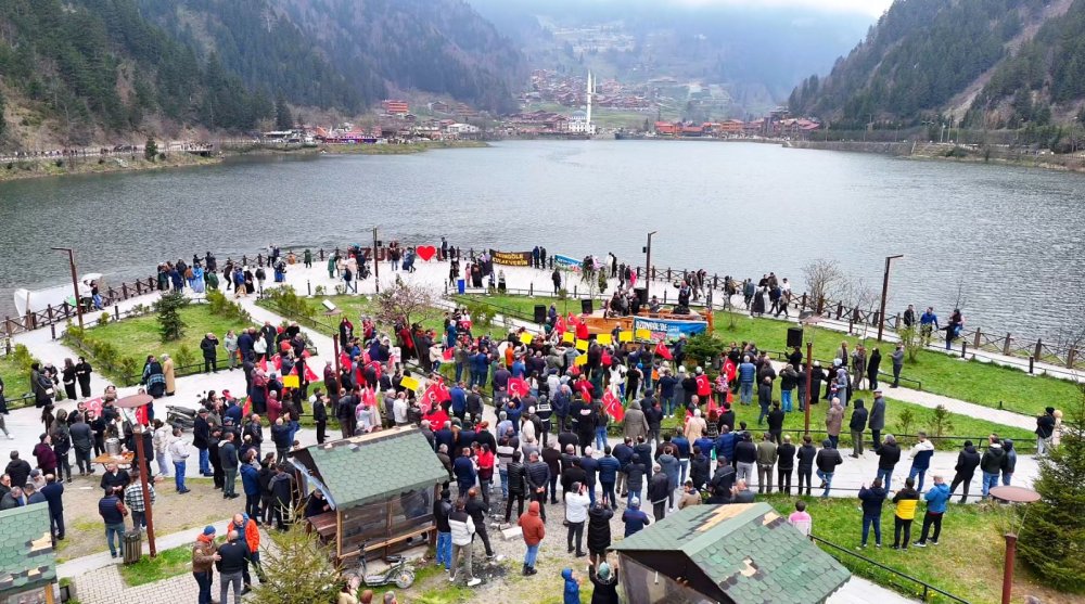Trabzon'da ‘horonlu-gollü’ HES protestosu: 'Akıl tutulmasıdır'