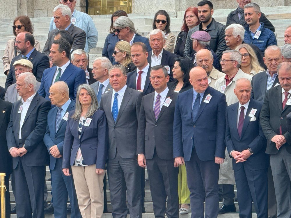 Diyarbakır eski milletvekili Bahçeci için TBMM'de cenaze töreni: Özgür Özel de katıldı