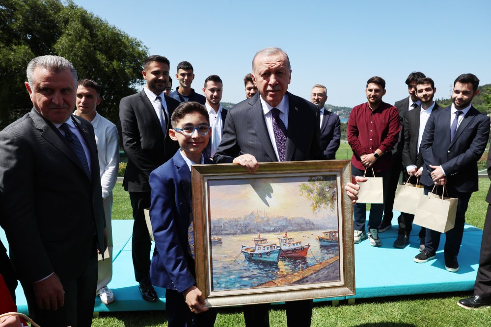 Cumhurbaşkanı Erdoğan 19 Mayıs'ta gençler ve sporcularla buluştu