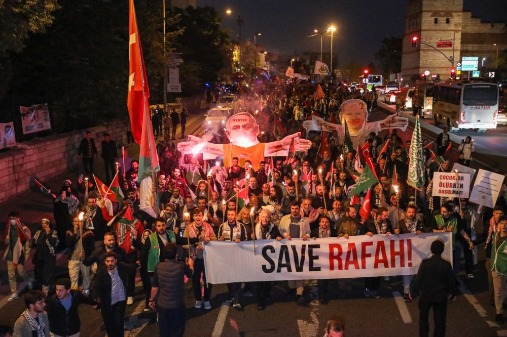 Eyüpsultan'da Gazze'ye destek yürüyüşü düzenlendi