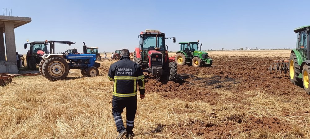 Mardin'de 9 ayrı noktada yangın: 800 dönüm ekili arazi zarar gördü