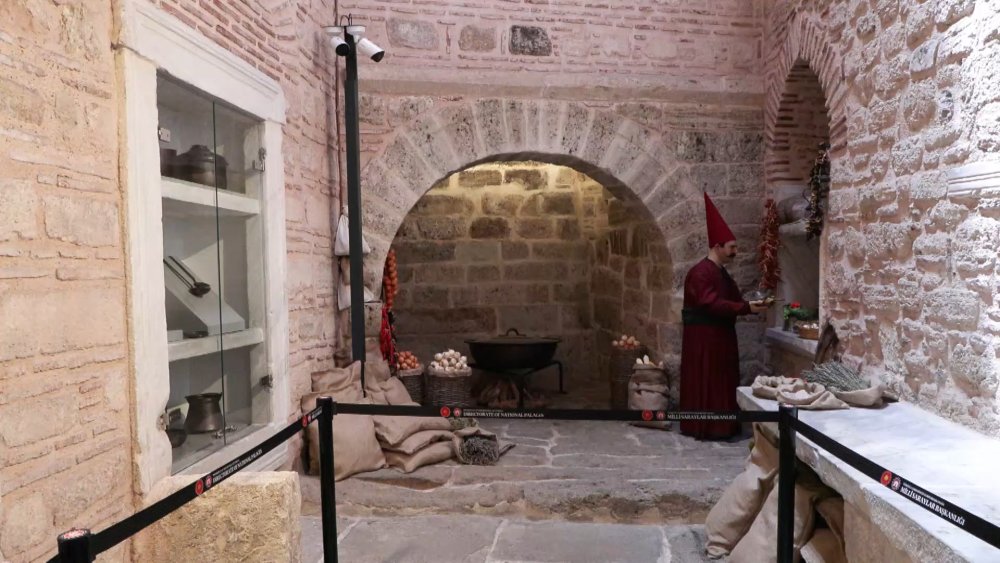 Restorasyonu tamamlandı: Topkapı Sarayı'nda iki alan ilk kez ziyarete açıldı