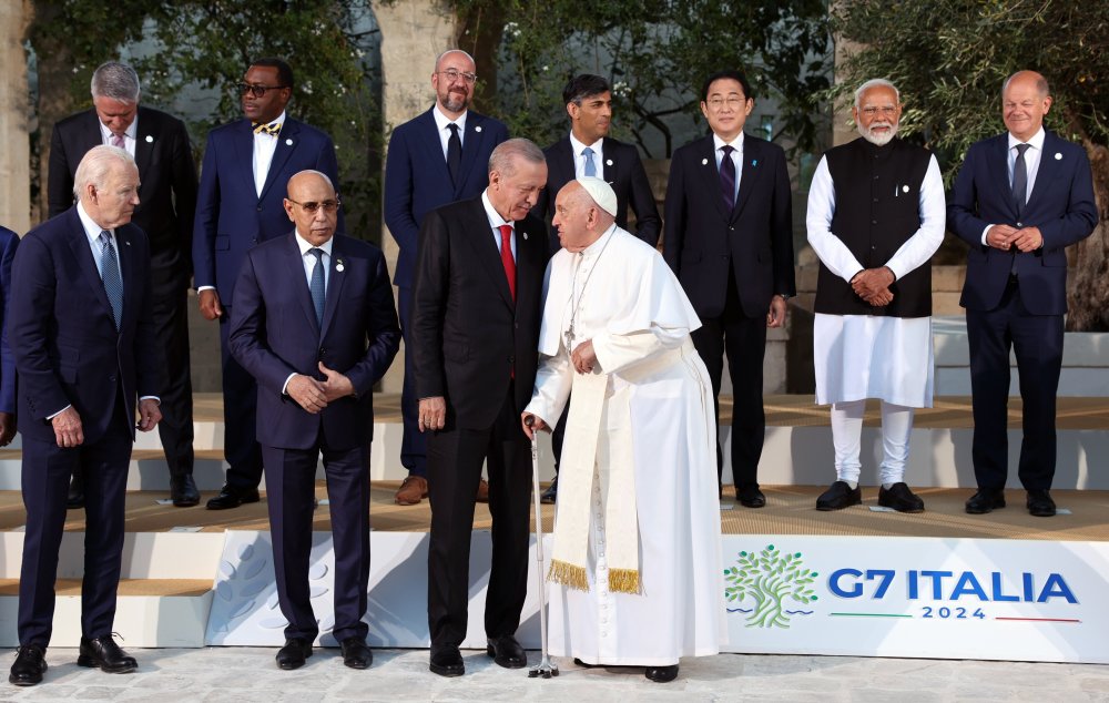 Cumhurbaşkanı Erdoğan, G7 Zirvesi aile fotoğrafında