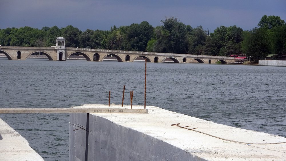 Meriç Nehri'nde arızalanan hidroelektrik santrali, güçlendirilip test aşamasına alındı