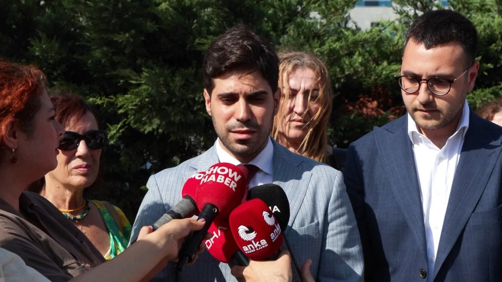 Marmaray'daki güvenlik görevlisine bıçakla saldıran sanık hakim karşısına çıktı