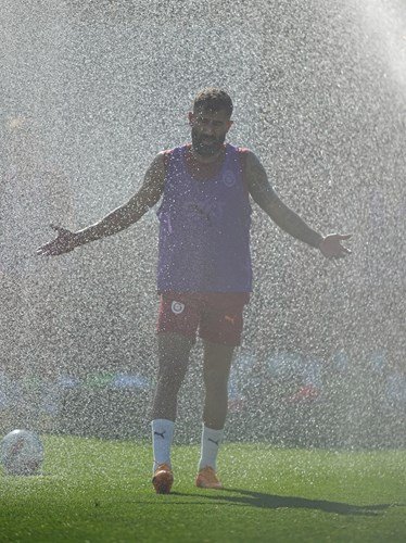 Galatasaray yeni sezon hazırlıklarına devam ediyor