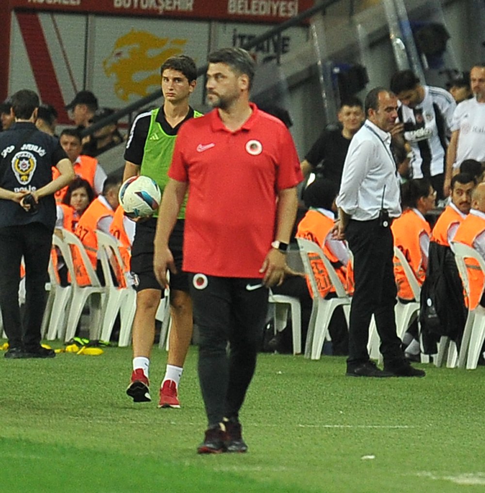 Beşiktaş hazırlık maçında Gençlerbirliği'ni 2-0 yendi