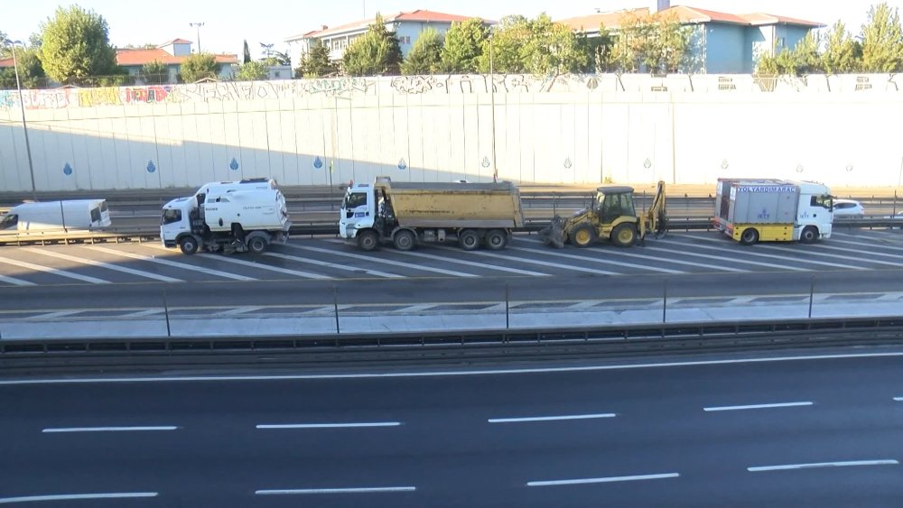 İstanbul’da 3 farklı yol çalışması trafiği durma noktasına getirdi